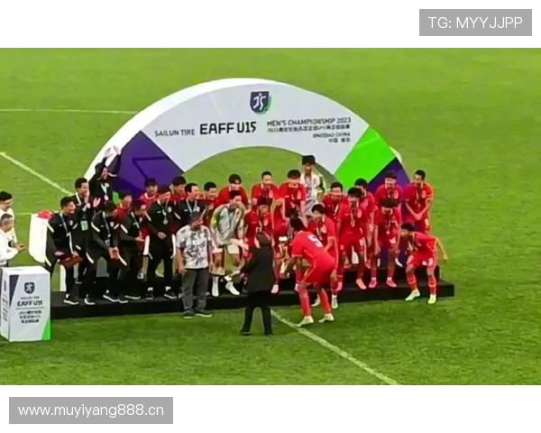 杰梅恩·良制胜球 日本1-0力克韩国 连续两届东亚杯问鼎冠军 杰梅恩·良制胜球 日本1-0力克韩国 连续两届东亚杯问鼎冠军